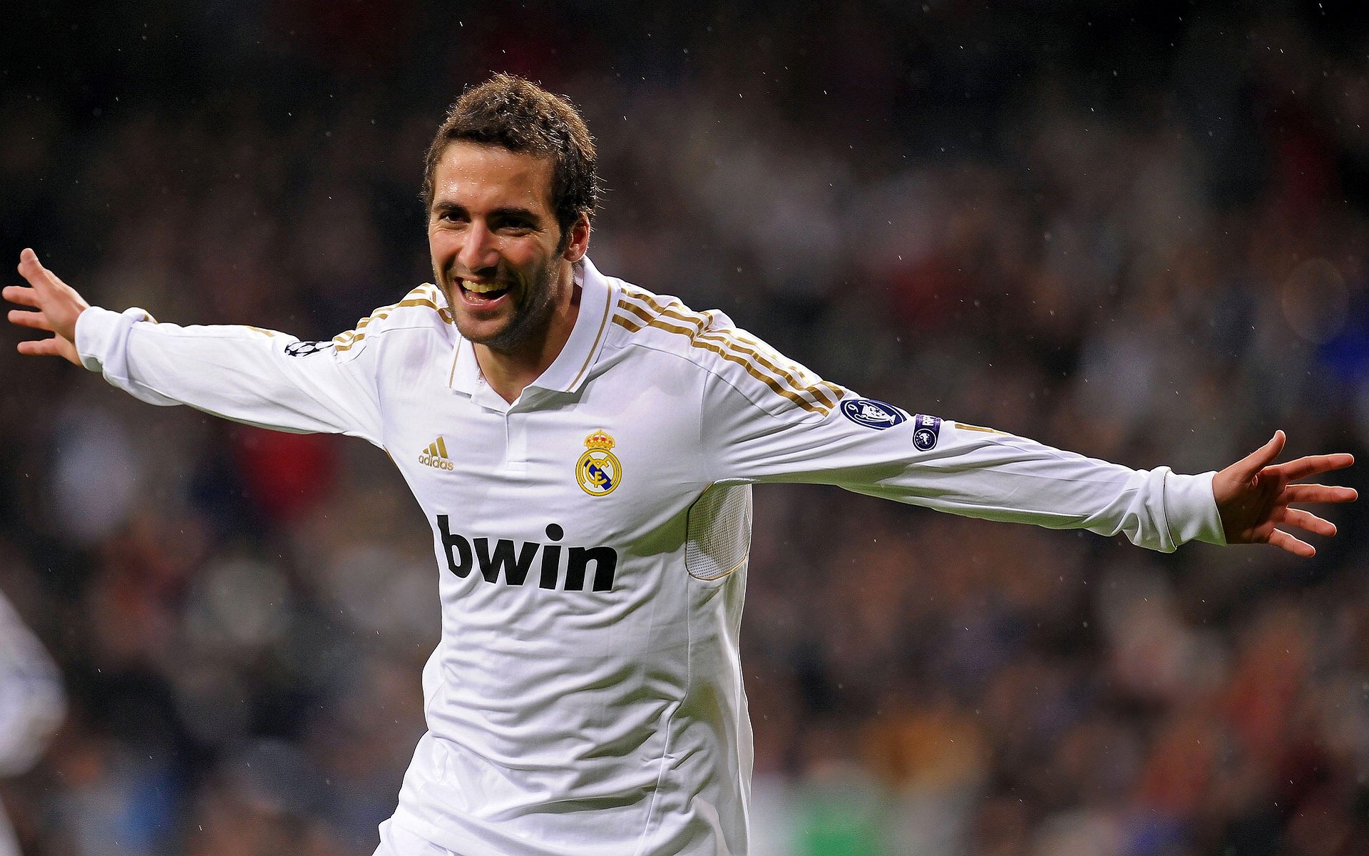 皇马出手阔绰,签下欧洲未来之星,皇马未来队长